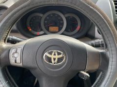 Сүрөт унаа Toyota RAV4