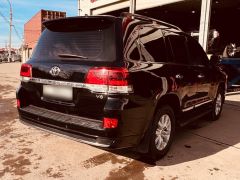 Сүрөт унаа Toyota Land Cruiser