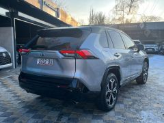 Сүрөт унаа Toyota RAV4