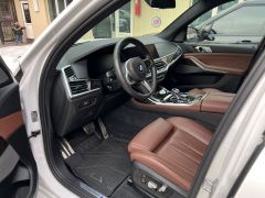 Photo of the vehicle BMW X7