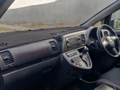 Сүрөт унаа Toyota Wish