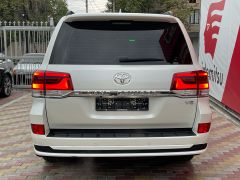 Фото авто Toyota Land Cruiser