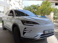 Фото авто BYD Song Plus