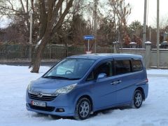 Фото авто Honda Stepwgn