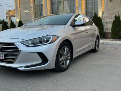 Фото авто Hyundai Elantra