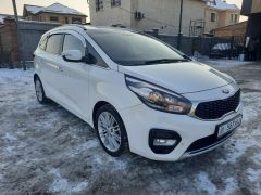 Сүрөт унаа Kia Carens