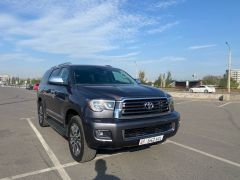 Сүрөт унаа Toyota Sequoia