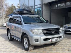 Сүрөт унаа Toyota Land Cruiser