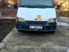 Фото авто Ford Transit