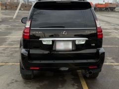 Photo of the vehicle Lexus GX