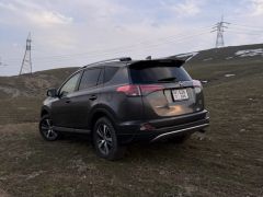 Сүрөт унаа Toyota RAV4