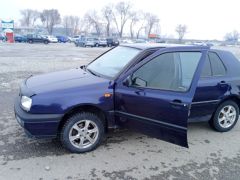 Сүрөт унаа Volkswagen Golf