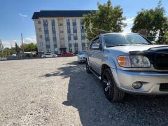 Фото авто Toyota Sequoia