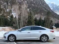 Сүрөт унаа Hyundai Sonata