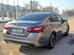 Сүрөт унаа Nissan Altima