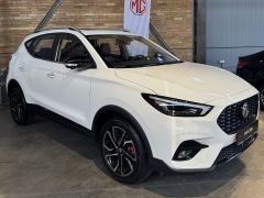 Сүрөт унаа MG ZS