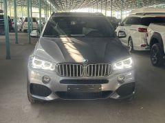 Photo of the vehicle BMW X5