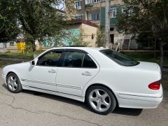 Photo of the vehicle Mercedes-Benz E-Класс