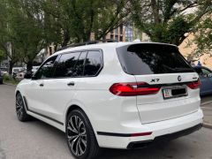 Фото авто BMW X7