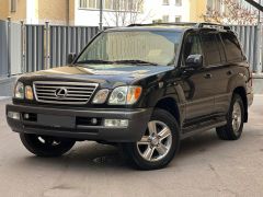 Photo of the vehicle Lexus LX