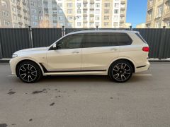 Фото авто BMW X7