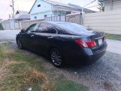 Photo of the vehicle Lexus ES