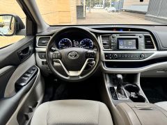 Фото авто Toyota Highlander