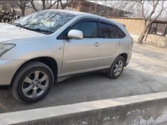 Сүрөт унаа Toyota Harrier