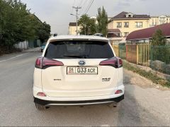 Сүрөт унаа Toyota RAV4