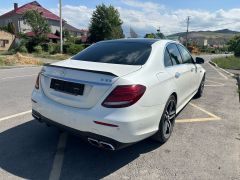 Фото авто Mercedes-Benz E-Класс AMG