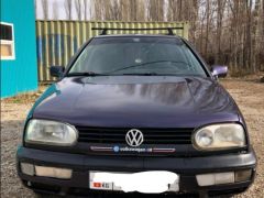 Фото авто Volkswagen Golf