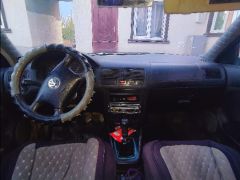 Сүрөт унаа Volkswagen Golf