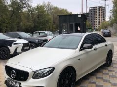 Сүрөт унаа Mercedes-Benz E-Класс AMG