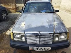 Сүрөт унаа Mercedes-Benz W124