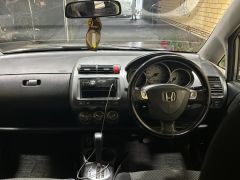 Фото авто Honda Fit