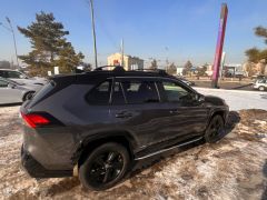 Сүрөт унаа Toyota RAV4