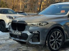 Сүрөт унаа BMW X7