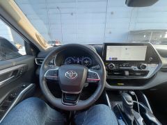 Сүрөт унаа Toyota Highlander