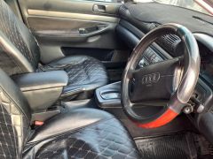 Фото авто Audi A4