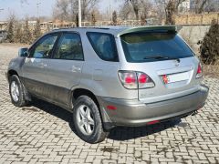 Photo of the vehicle Lexus RX