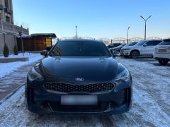 Сүрөт унаа Kia Stinger