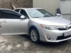 Сүрөт унаа Toyota Camry