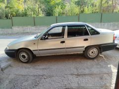 Сүрөт унаа Daewoo Nexia