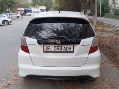 Фото авто Honda Fit