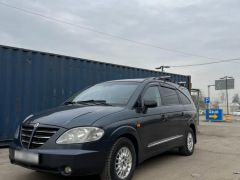 Photo of the vehicle SsangYong Rodius