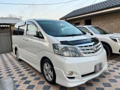 Сүрөт унаа Toyota Alphard