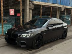 Photo of the vehicle BMW 5 Series