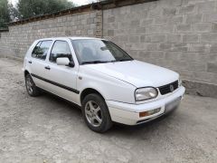 Photo of the vehicle Volkswagen Golf