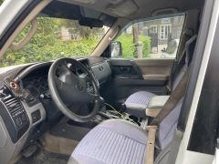 Сүрөт унаа Mitsubishi Pajero