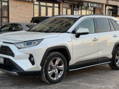 Фото авто Toyota RAV4